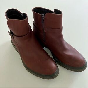 Ecco Women’s Touch 15 Buckle Boots.  Coffee. Size 40. 9-9 1/2
